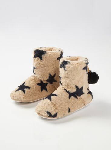Star boot slippers