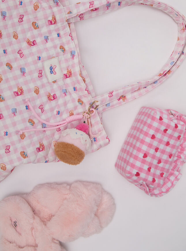 Breakfast print quilted sleepover bag