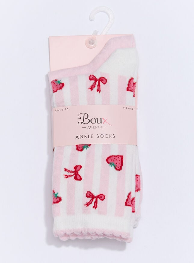 2 pack strawberry ankle socks
