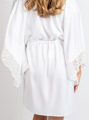 Izzy satin short kimono
