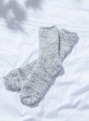 Fluffy popcorn textured knit socks