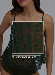 Veronique lace short pyjama set