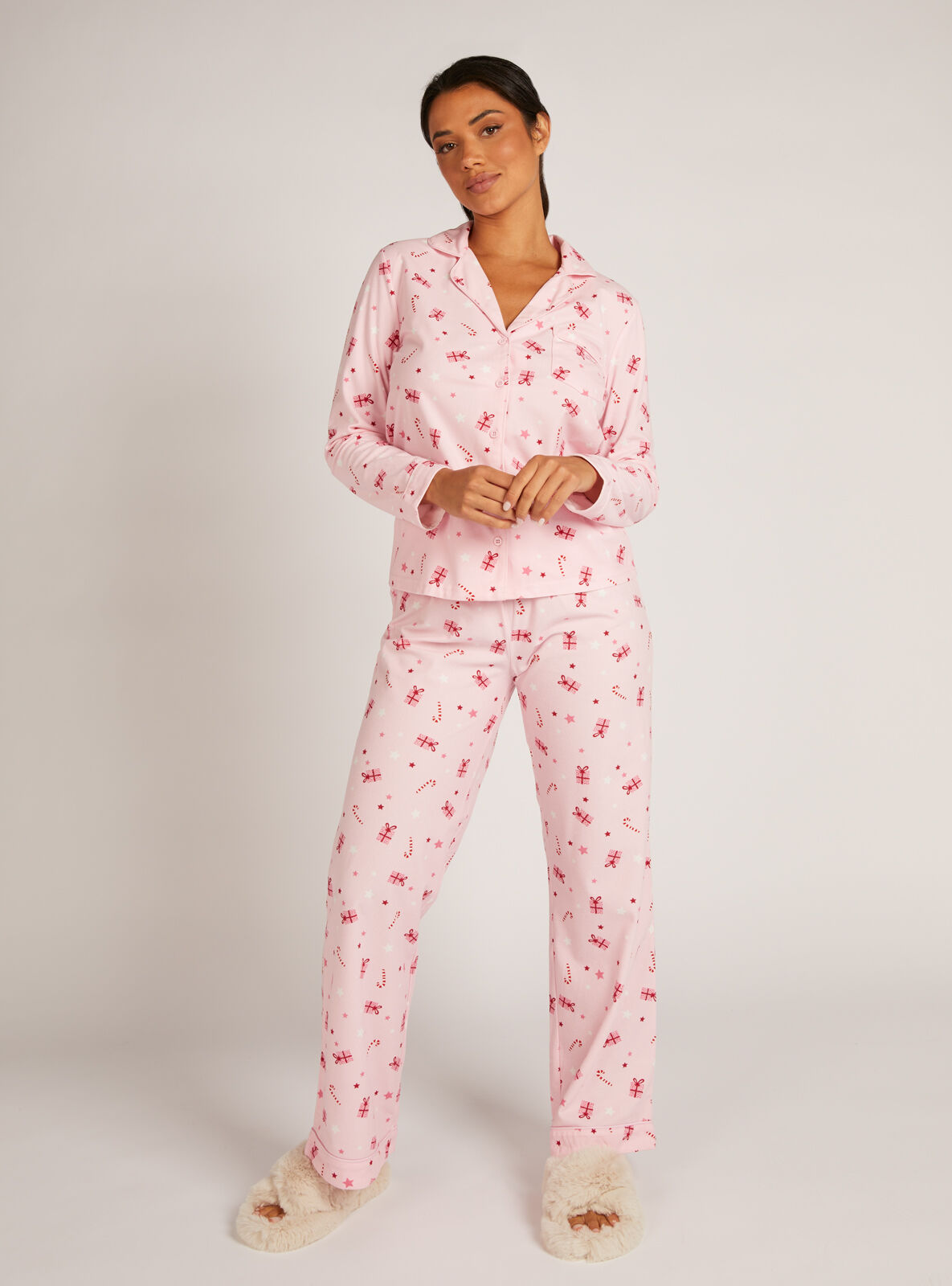Fleecy pyjamas sales