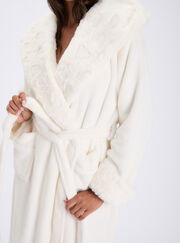 Heart fur trim long dressing gown