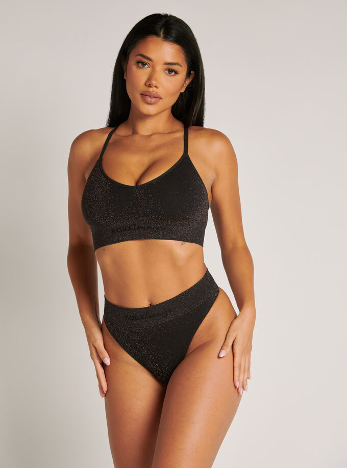 Seamless Ribbed Bralette with Built In Bra Cups – Urban Planet
