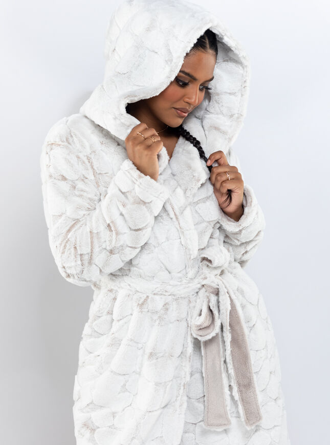 Textured giraffe midi dressing gown