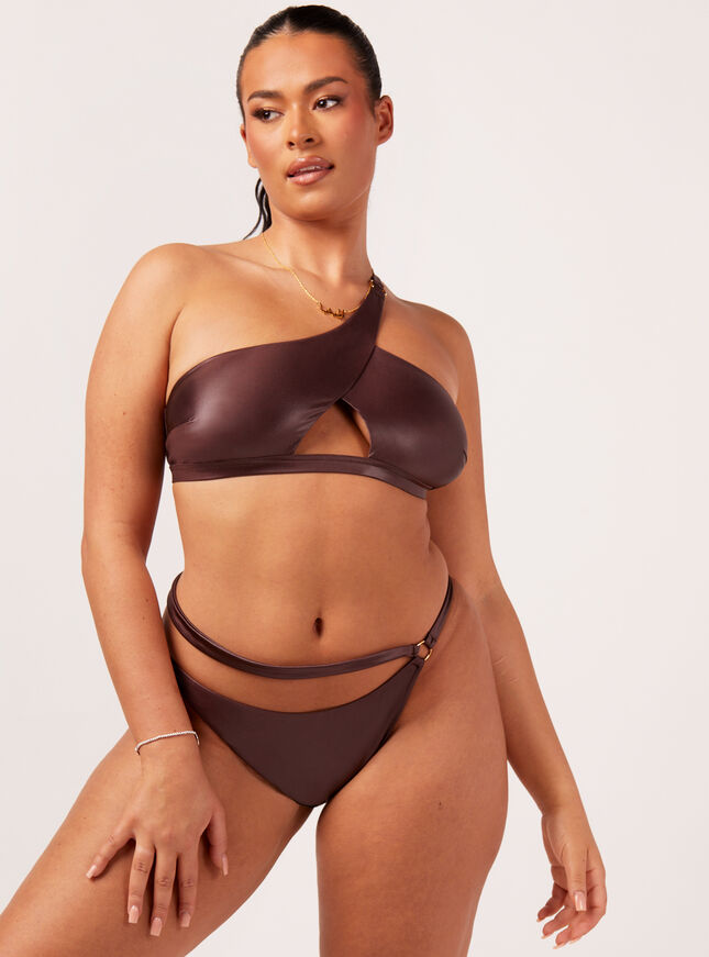Mauritius cut-out asymmetric bikini top