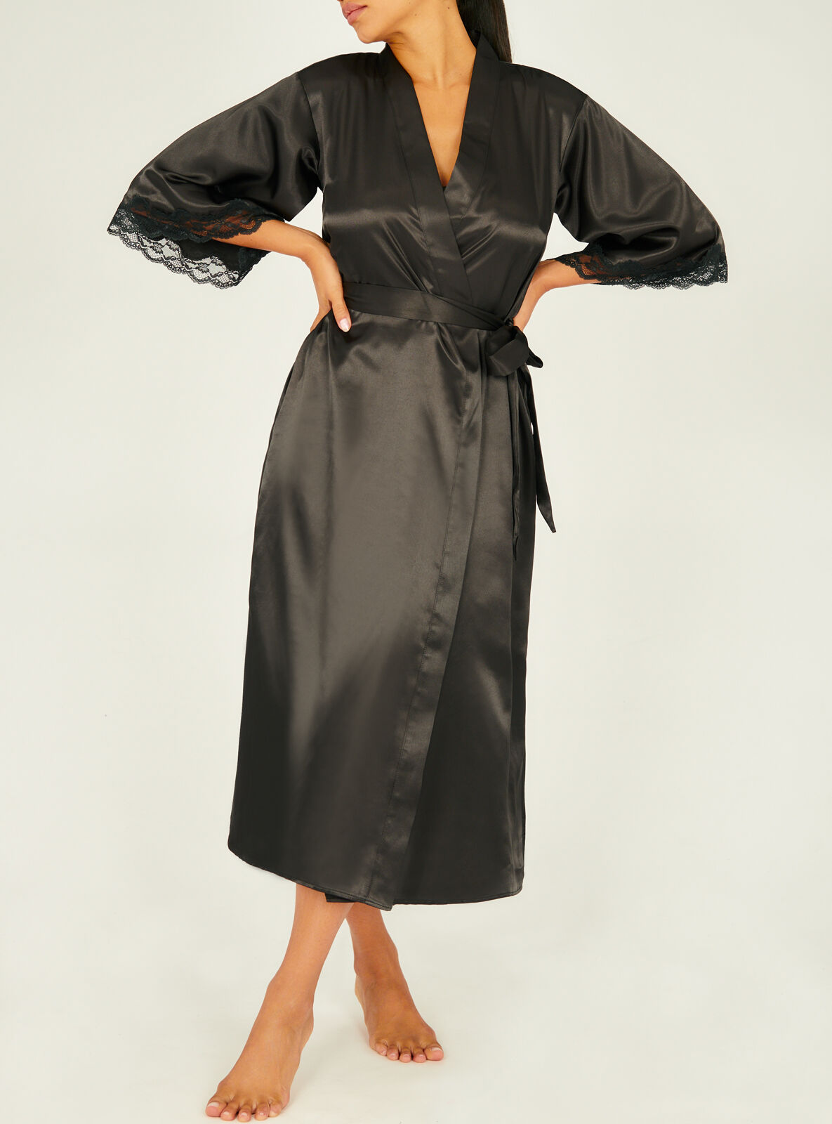 Kimono silk robe | YOLKE