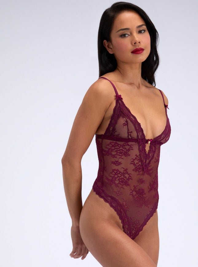Saskia lace body