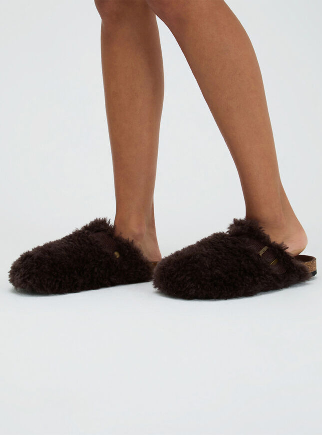 Teddy fleece clog mule slippers