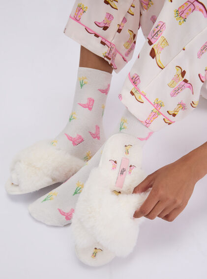 Cowgirl embroidered slider slippers