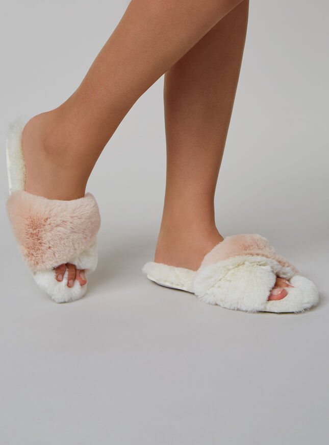 next slider slippers