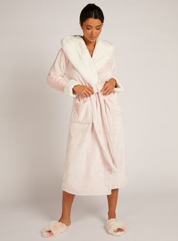 Fluffy plush long dressing gown