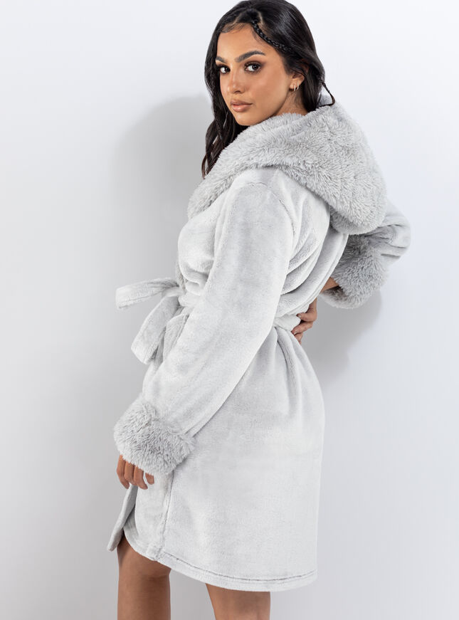Hooded fluffy shimmer midi dressing gown
