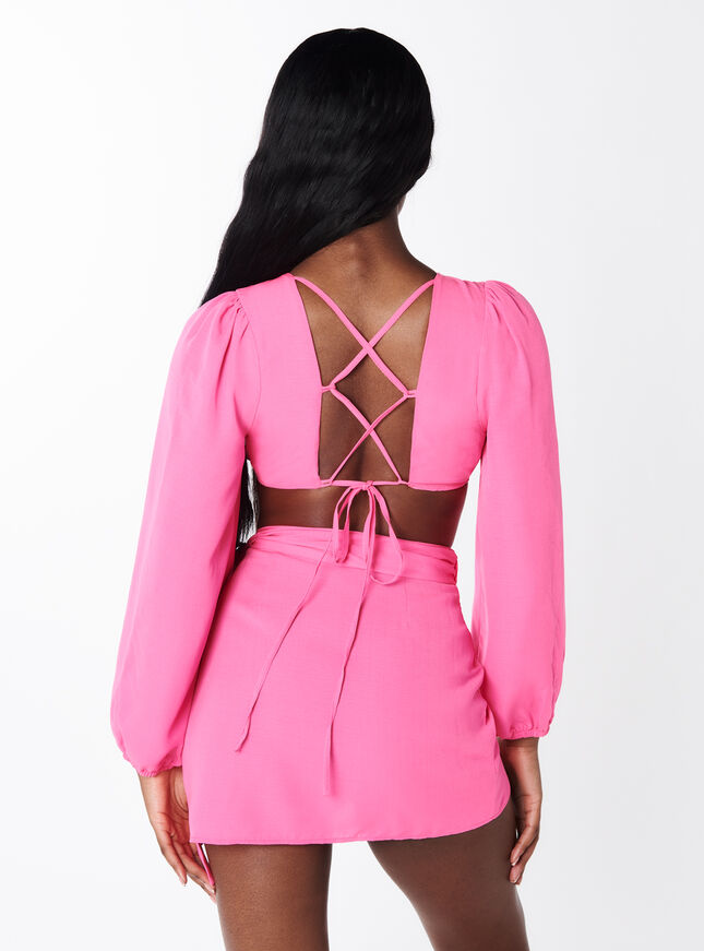 Strappy tie back top 