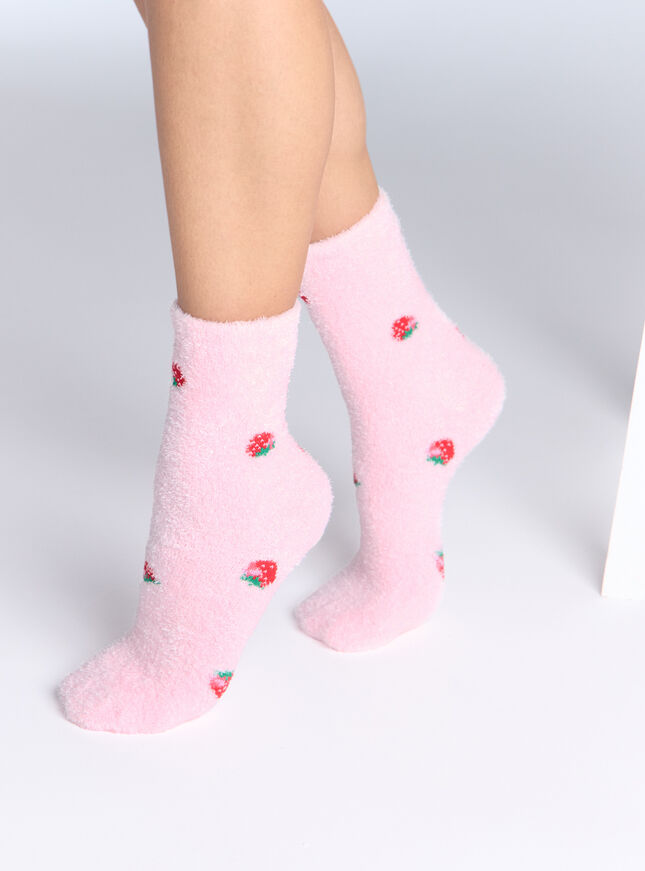 Strawberry fluffy ankle socks