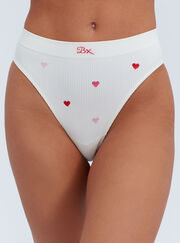 Heart embroidered seamless thong