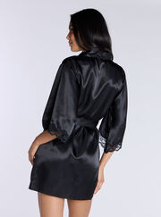 Amelia satin short robe