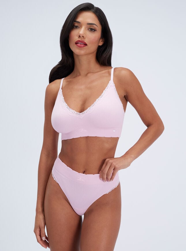 Ribbed seamless plunge bralette