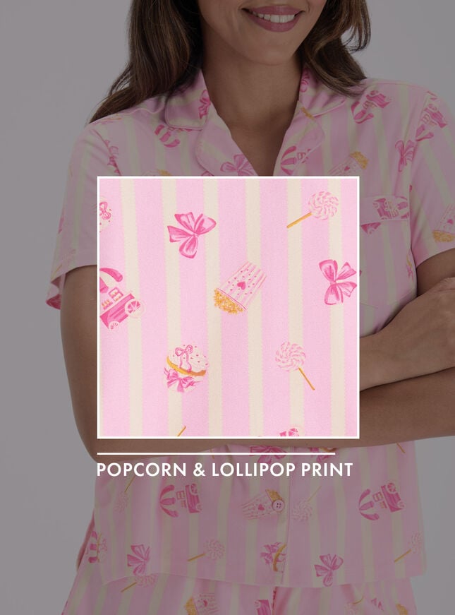 Popcorn club fleece pyjama shorties in a bag