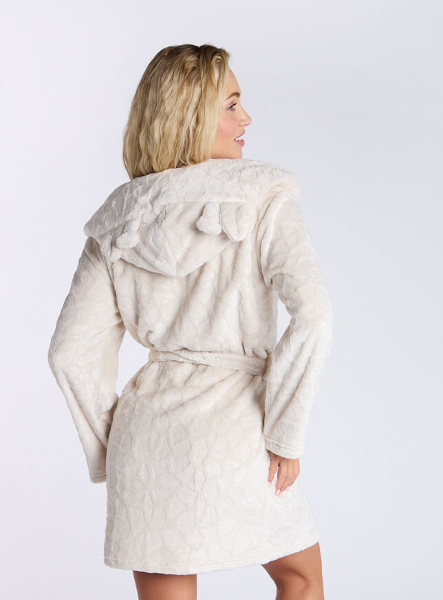 Fluffy giraffe short dressing gown