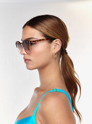 Tortoiseshell metal trim sunglasses