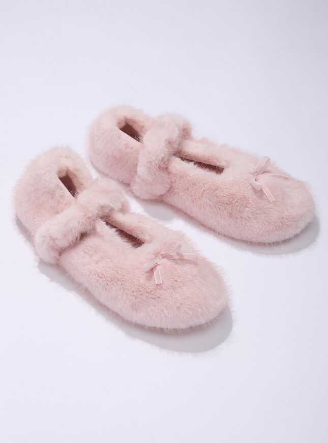 Fluffy ballet pump slippers