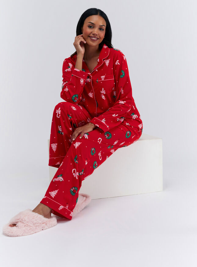 Christmas scene pyjamas in a bag