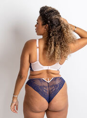 Lilia balconette bra