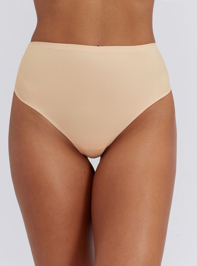 Seamless microfibre high waist thong