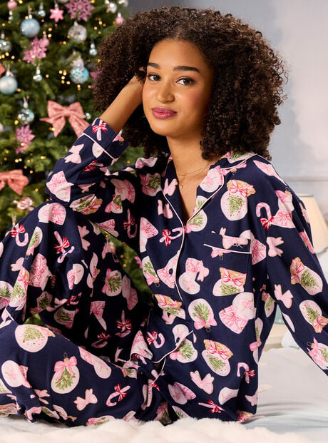 Snow globe fleece pyjamas in a bag