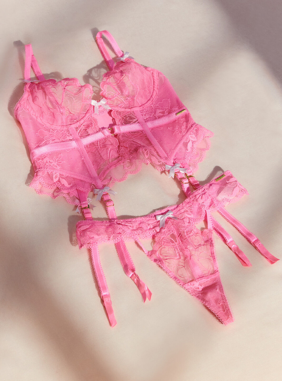 Alette basque longline bra | Bubblegum Pink | Boux Avenue USA