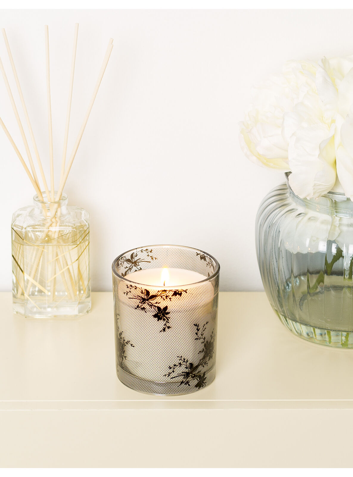 Love Boux candle | Pink Mix | Boux Avenue UK