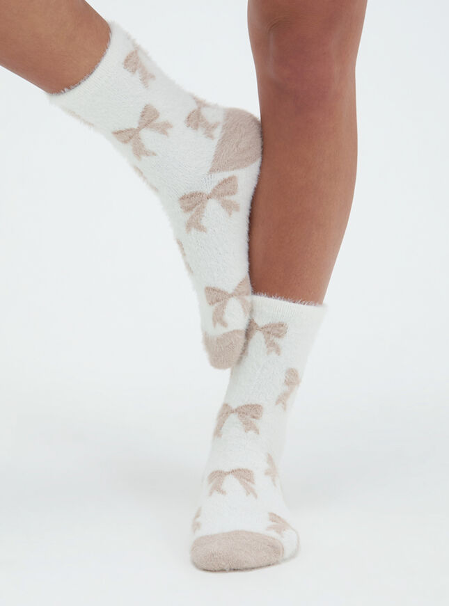 Bow fluffy ankle socks