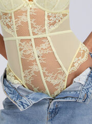 Lita lace body