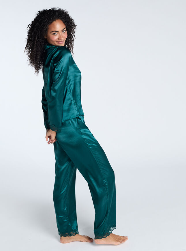 Amelia satin pyjama set