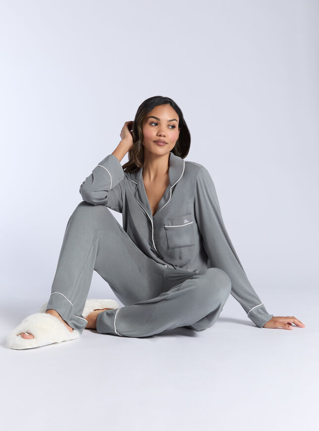 Piping modal pyjama set
