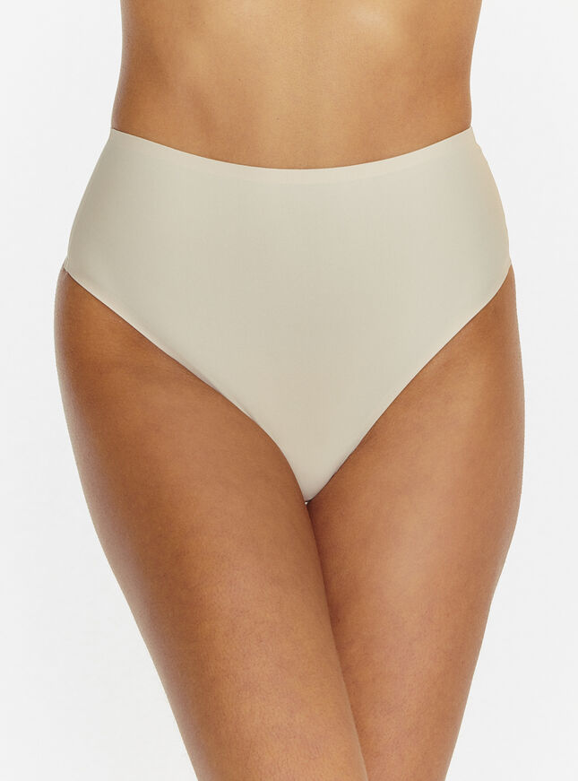 Seamless microfibre high waist thong