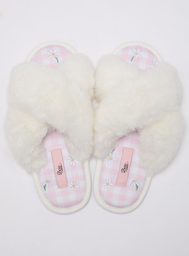 Daisy embroidered slider slippers