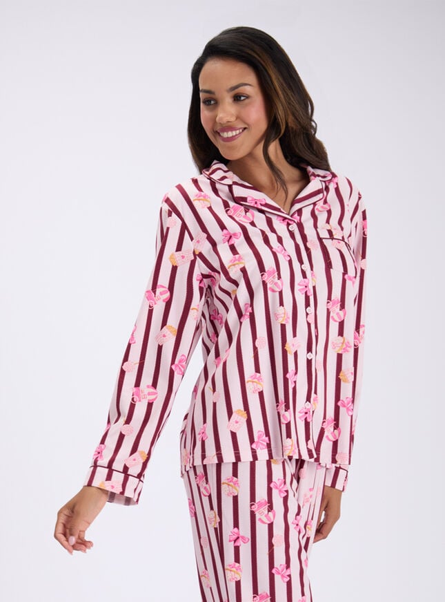 Popcorn club fleece pyjamas in a bag