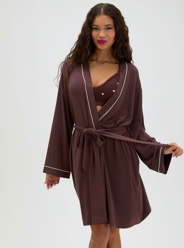 Piping modal short dressing gown