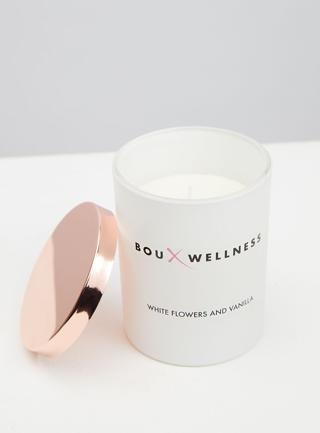 Boux Wellness candle - White flowers and Vanilla