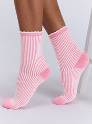 4 pack cherry valentines sock gift box