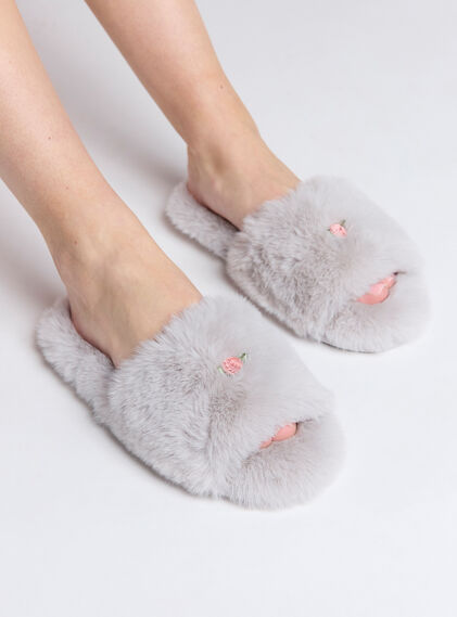Rosebud slider slippers