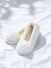 Fluffy pom pom knitted pump slippers