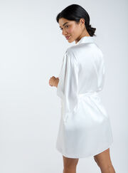 Amelia satin short robe