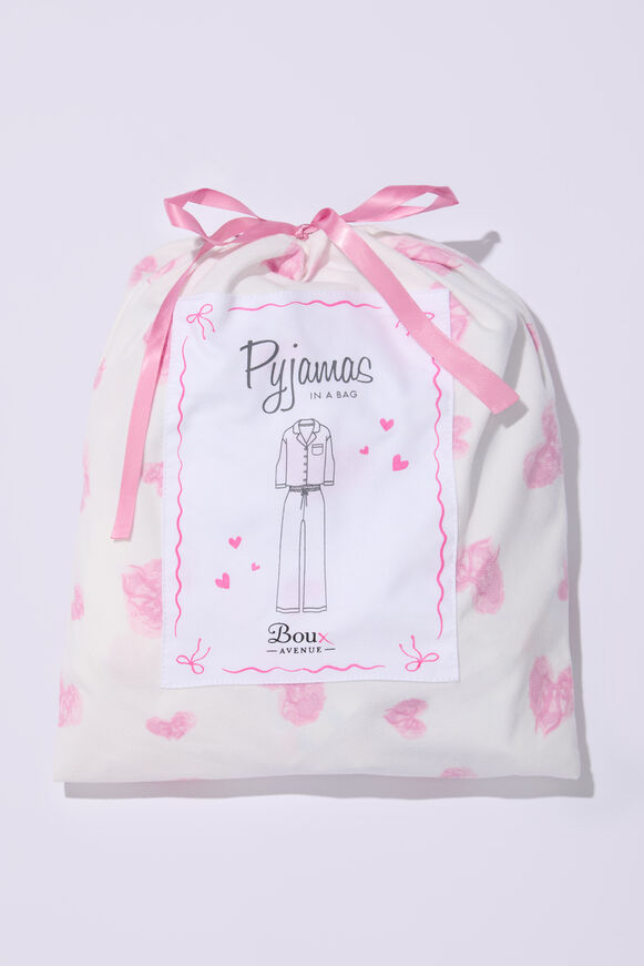 Love clouds fleece pyjamas in a bag