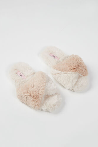 Twisted fur slider slippers