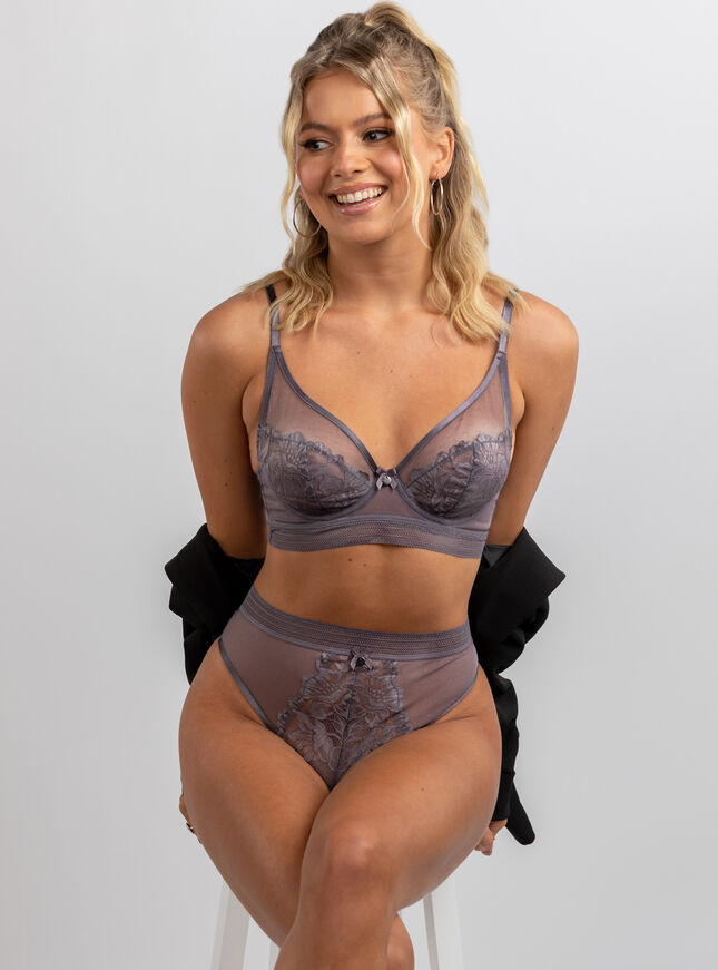 Niamh plunge bra