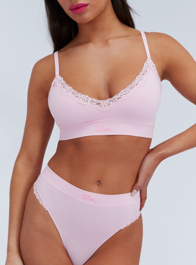 Lace plunge seamless bralette